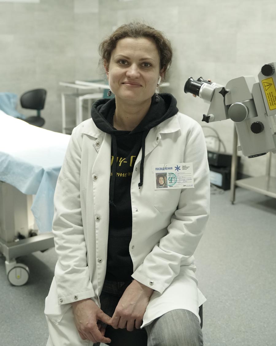 Як на Франківщині лікарі-волонтери безкоштовно лікують поранених бійців
